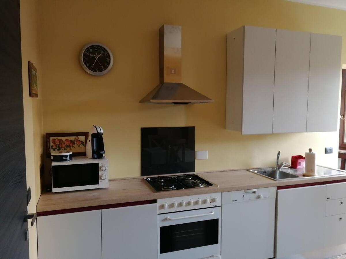 Scapa Da Ca' Apartment Alba  Ngoại thất bức ảnh