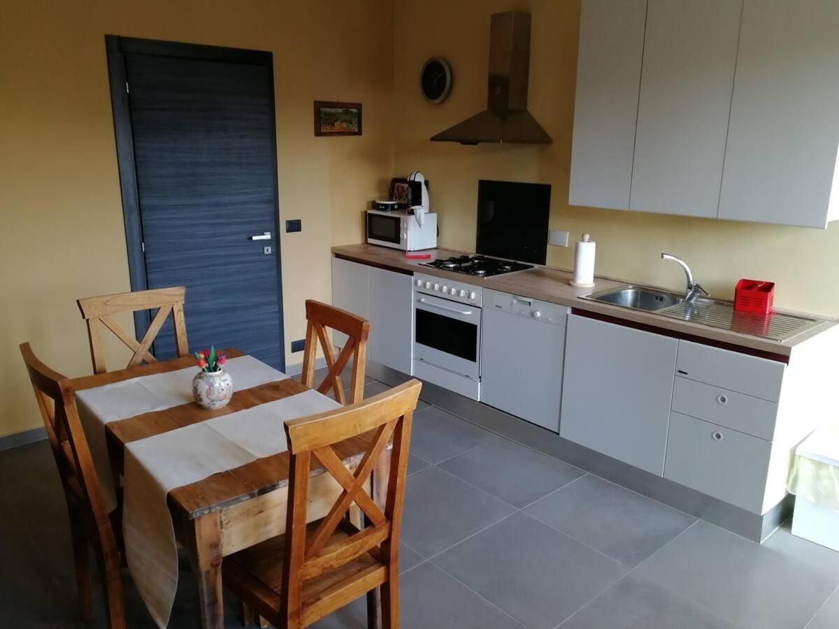 Scapa Da Ca' Apartment Alba  Ngoại thất bức ảnh